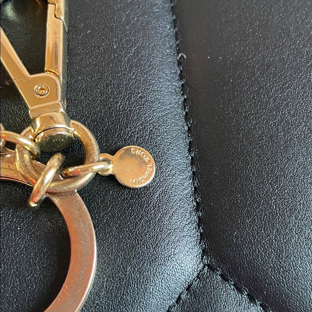 Michael Kors Quilted Black Card Holder with Gold Keychain - Picture 5 of 7